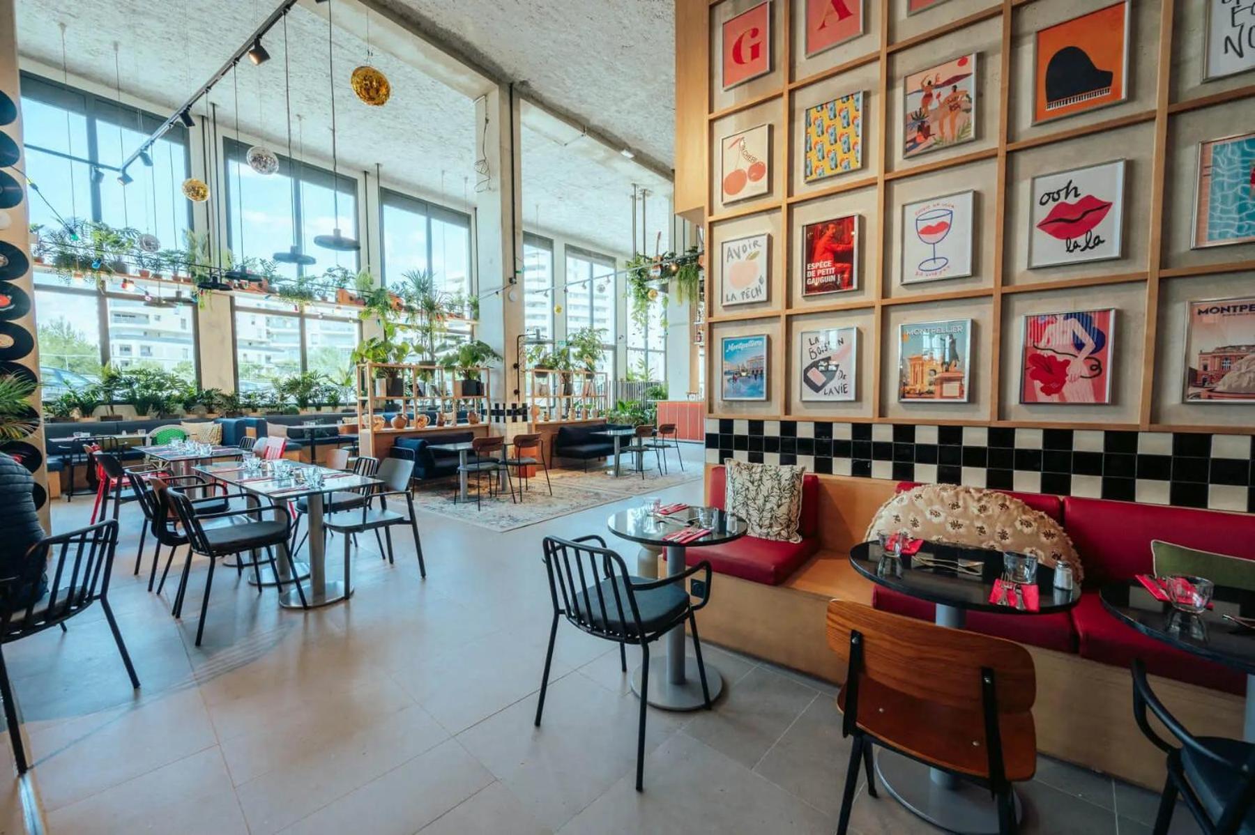 Jost Hostel Montpellier Centre St Roch Екстер'єр фото