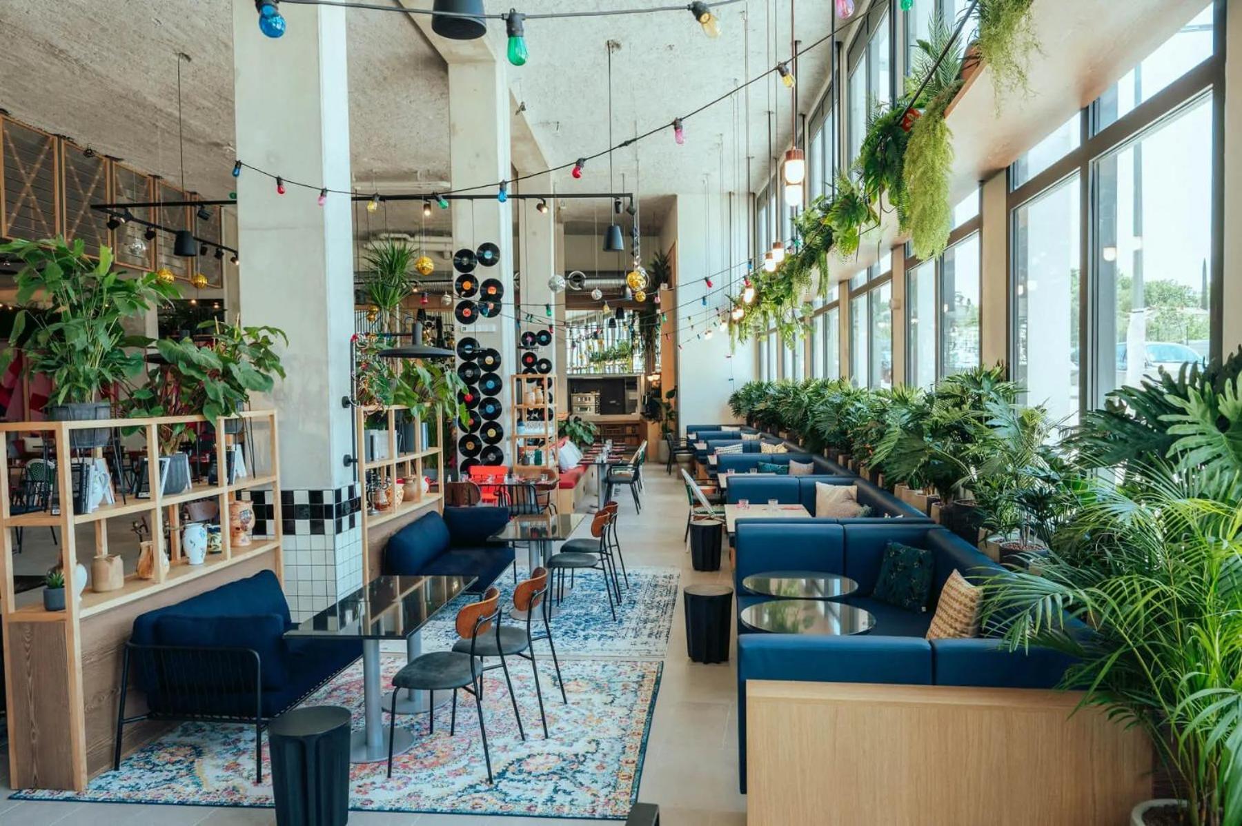 Jost Hostel Montpellier Centre St Roch Екстер'єр фото