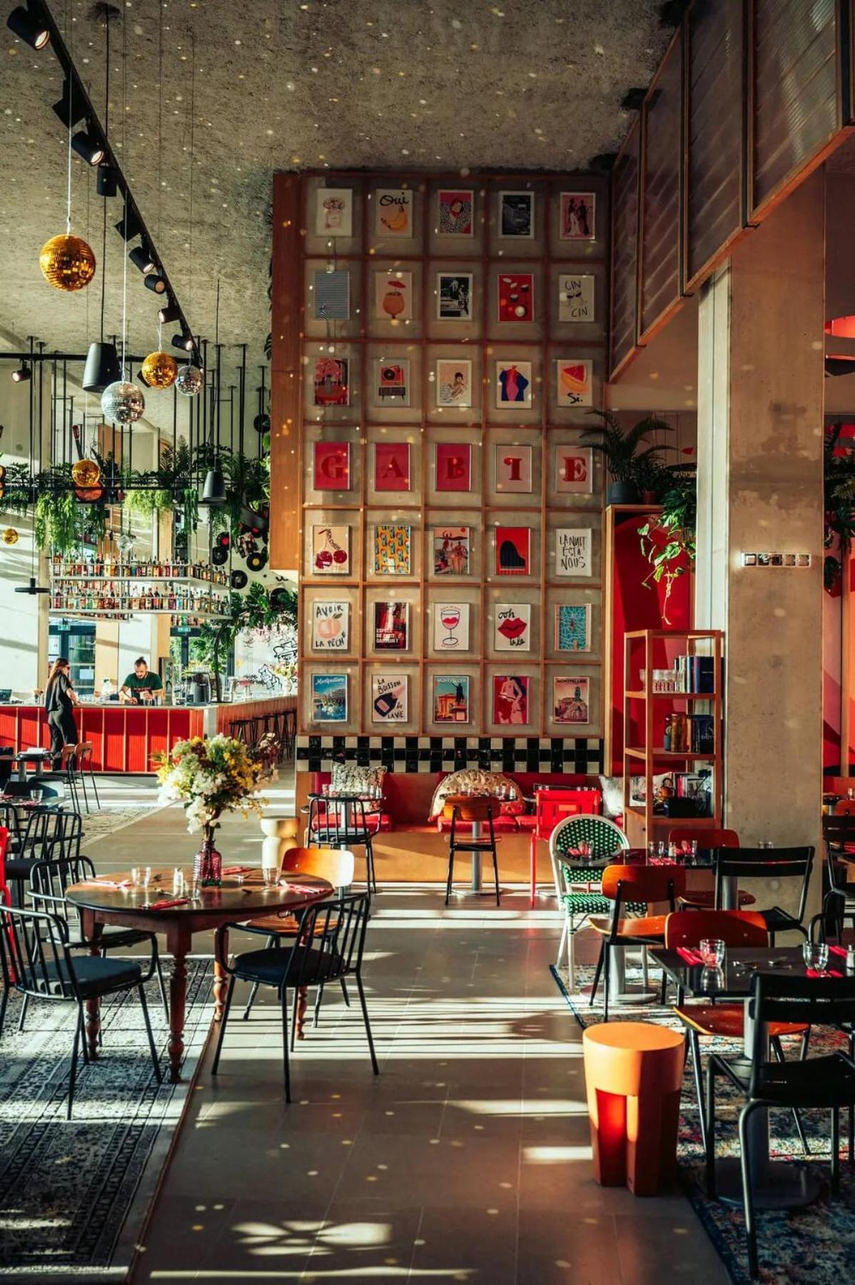 Jost Hostel Montpellier Centre St Roch Екстер'єр фото
