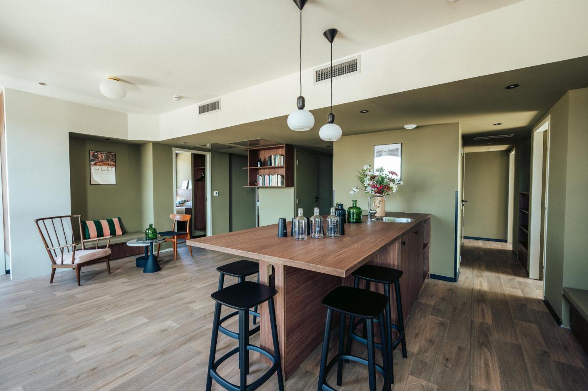 Jost Hostel Montpellier Centre St Roch Екстер'єр фото