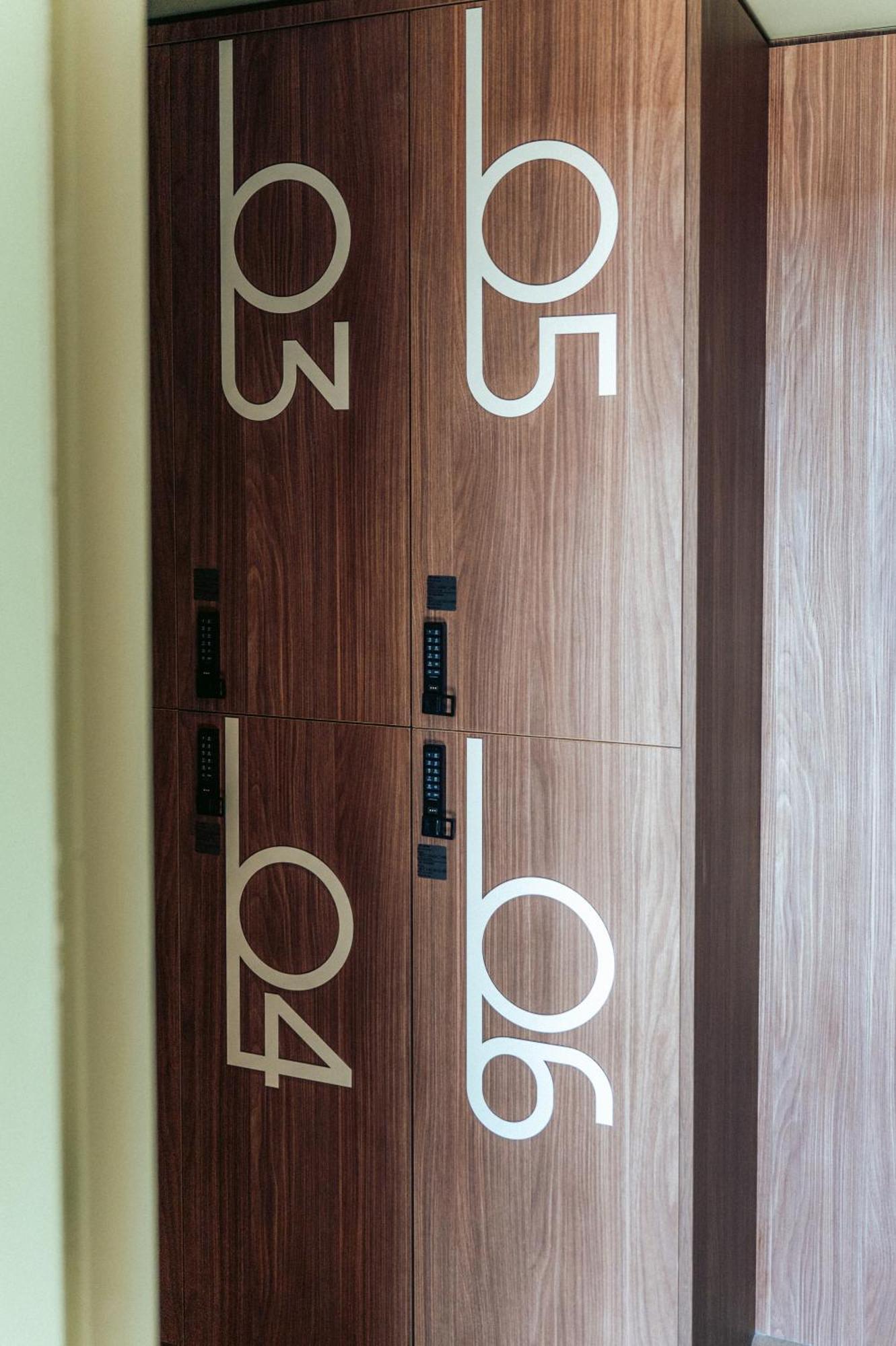 Jost Hostel Montpellier Centre St Roch Екстер'єр фото